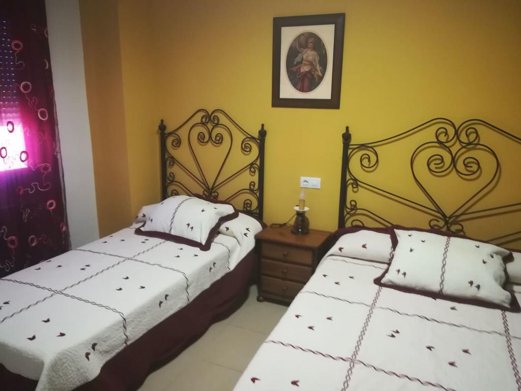 Hostal 卡尼亚马雷斯 外观 照片